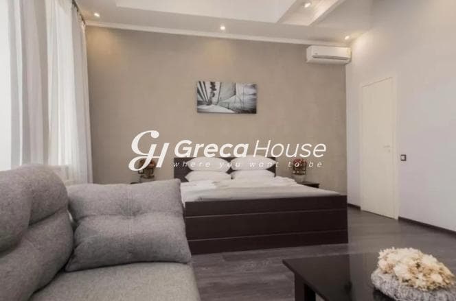 Sale of Hotel with Acropolis View in Athens Historic Centre – Rare Investment Opportunity - Photo 2