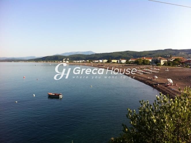 Luxury Beachfront Villa for Sale in Evia with Unlimited Sea Views - Photo 20