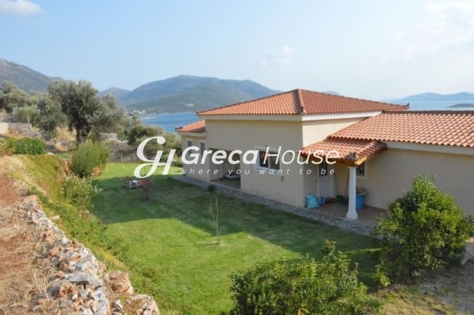 Πολυτελής Μονοκατοικία 210 τ.μ. με Θέα Θάλασσα στα Στύρα Ευβοίας – 200μ. από την Παραλία - Φωτογραφία 15