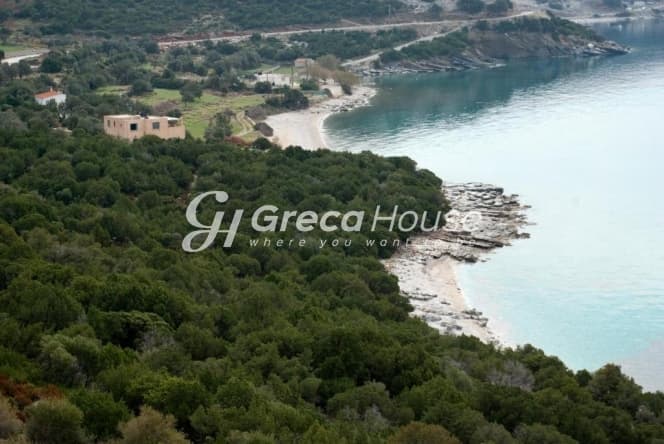 Πολυτελής Παραθαλάσσια Βίλα 250 τ.μ. στο Μαρμάρι Ευβοίας με Άμεση Πρόσβαση σε Αμμώδη Παραλία - Φωτογραφία 33