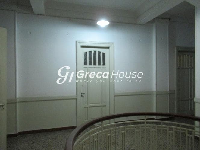 Πωλούνται Δύο Επαγγελματικά Κτίρια στην Ομόνοια, Κέντρο Αθήνας – 2.701,2 τ.μ. - Φωτογραφία 19