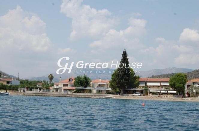 Luxury Beachfront Villa with Sea View and Pool for Sale in Epidavros - Photo 51