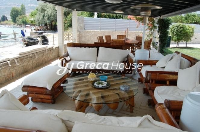 Luxury Beachfront Villa with Sea View and Pool for Sale in Epidavros - Photo 47