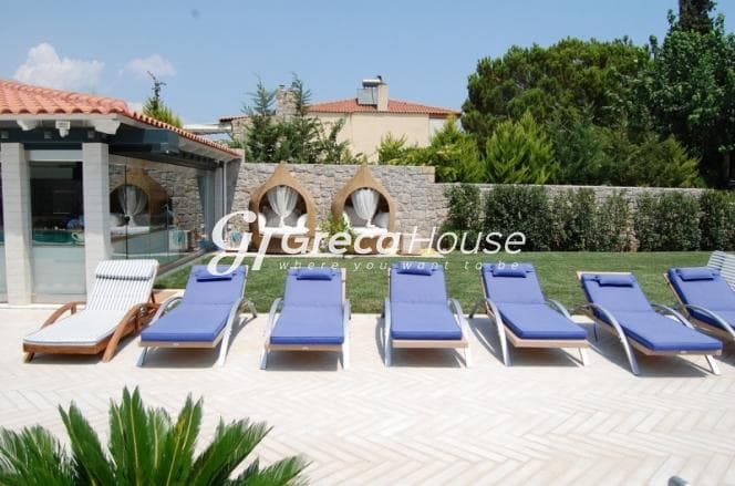 Luxury Beachfront Villa with Sea View and Pool for Sale in Epidavros - Photo 32