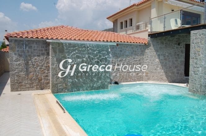 Luxury Beachfront Villa with Sea View and Pool for Sale in Epidavros - Photo 39
