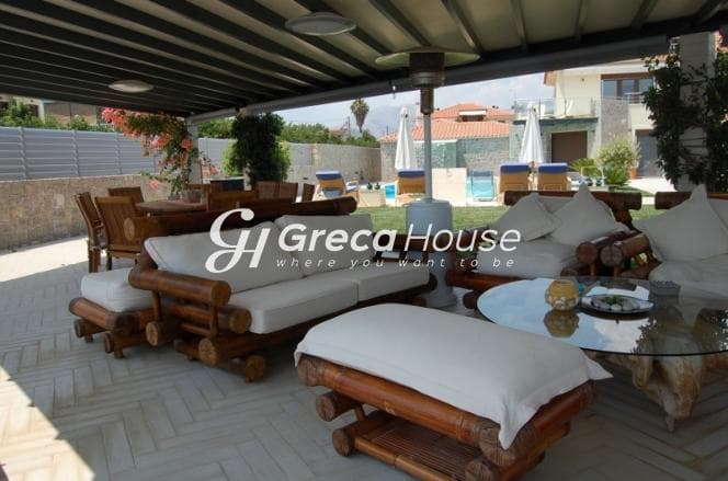 Luxury Beachfront Villa with Sea View and Pool for Sale in Epidavros - Photo 49