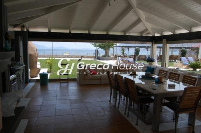 Luxury Beachfront Villa with Sea View and Pool for Sale in Epidavros - Photo 30