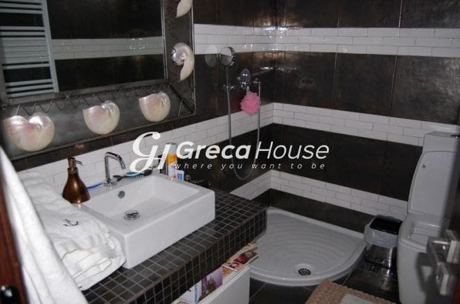 Luxury Beachfront Villa with Sea View and Pool for Sale in Epidavros - Photo 25