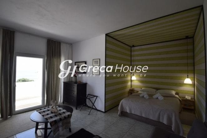 Beachfront Hotel for Sale in Sounio – Unique Location, Direct Sea Access - Photo 32