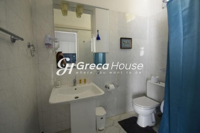 Beachfront Hotel for Sale in Sounio – Unique Location, Direct Sea Access - Photo 22