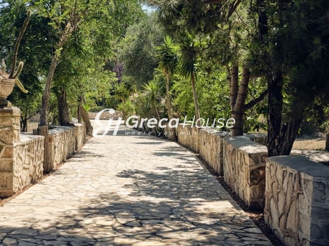 וילה יוקרתית מרוהטת בשטח 300 מ"ר עם בריכה ונוף לים למכירה בזקינטוס - תמונה 27