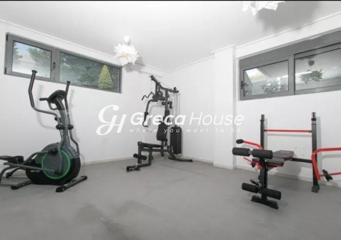Glyfada Golf Luxury Villa: A Seaview Haven 250m from the Coast - Photo 19