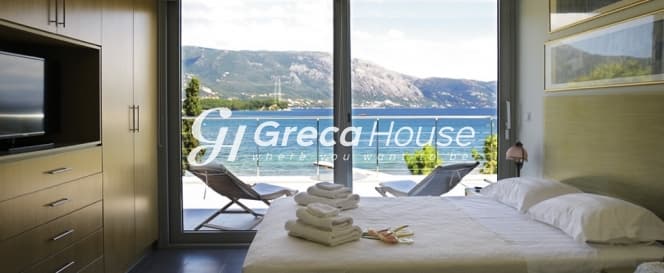 Πολυτελής Παραθαλάσσια Βίλα 460 τ.μ. με Τρεις Κατοικίες και Πισίνα στη Δασσιά Κέρκυρας - Φωτογραφία 8