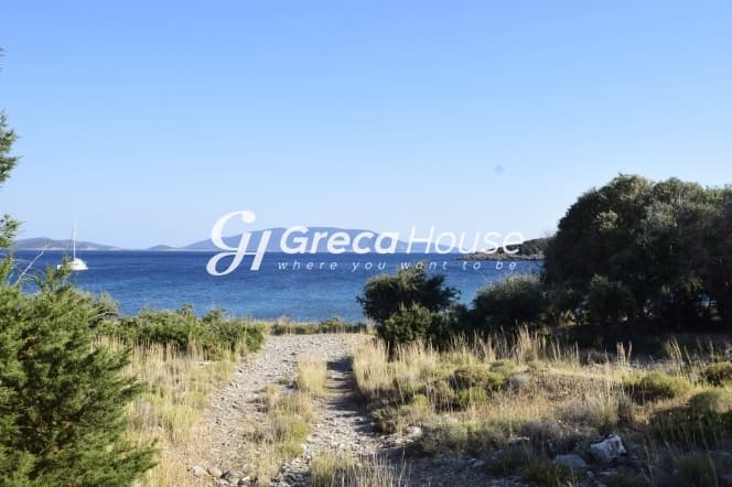 Εύβοια, Μαρμάρι: Οικόπεδο 31.000τ.μ. Παραθαλάσσιο για Πολυτελείς Βίλες ή Ξενοδοχείο - Φωτογραφία 13