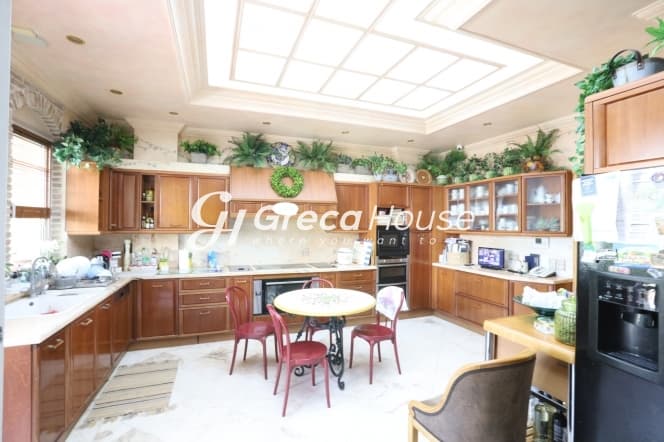 Ιδιωτικό Συγκρότημα Τριών Πολυτελών Κατοικιών στην Εκάλη – Πισίνα, Τένις, Απόλυτη Ιδιωτικότητα - Φωτογραφία 34