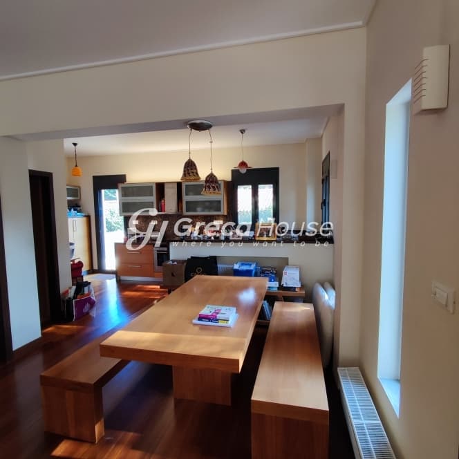 Luxury Four-Level Maisonette, 250 sq.m., in Zoumberi – Nea Makri: Views, Comfort, and High Aesthetics - Photo 9