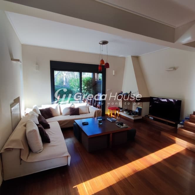Luxury Four-Level Maisonette, 250 sq.m., in Zoumberi – Nea Makri: Views, Comfort, and High Aesthetics - Photo 1