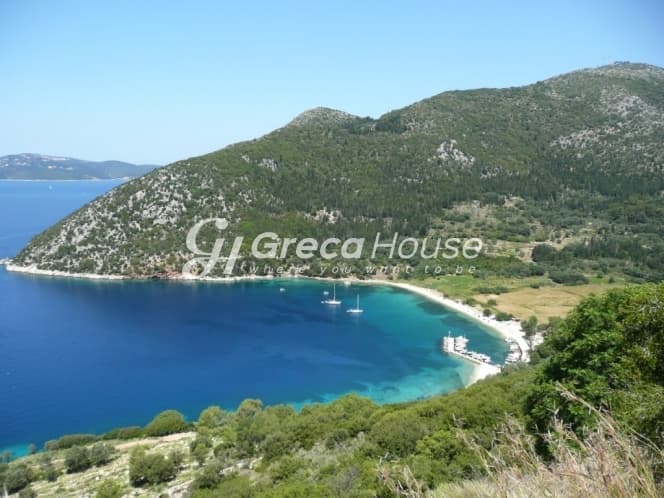 Μοναδικό Παραθαλάσσιο Οικόπεδο 150.000τ.μ. στα Σύβοτα Λευκάδας - Φωτογραφία 8