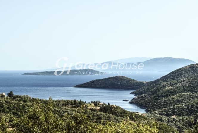 Μοναδικό Παραθαλάσσιο Οικόπεδο 150.000τ.μ. στα Σύβοτα Λευκάδας - Φωτογραφία 12