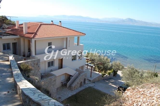 Πολυτελής Παραθαλάσσια Βίλα 560 τ.μ. με Ιδιωτική Παραλία στο Λουτράκι - Φωτογραφία 61