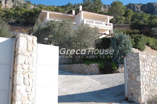 Πολυτελής Παραθαλάσσια Βίλα 560 τ.μ. με Ιδιωτική Παραλία στο Λουτράκι - Φωτογραφία 66