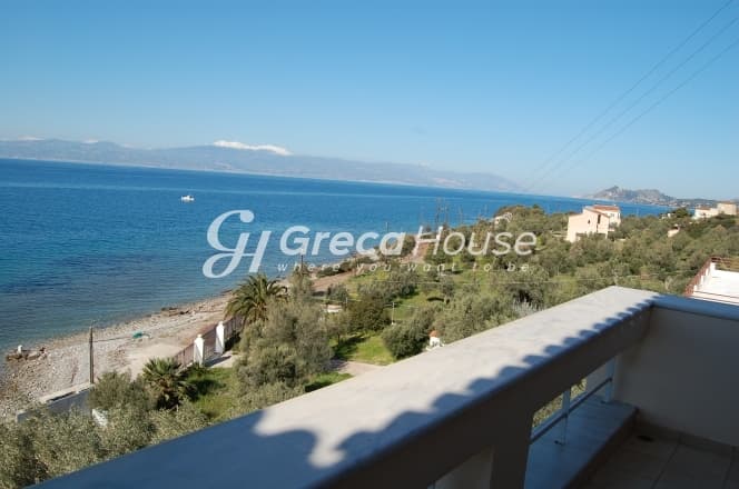 Πολυτελής Παραθαλάσσια Βίλα 560 τ.μ. με Ιδιωτική Παραλία στο Λουτράκι - Φωτογραφία 48