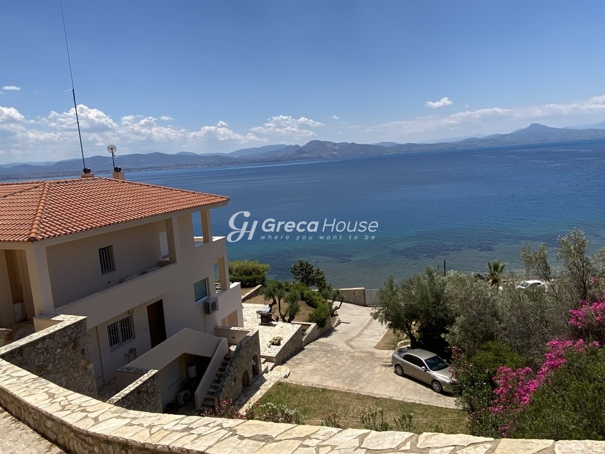 Πολυτελής Παραθαλάσσια Βίλα 560 τ.μ. με Ιδιωτική Παραλία στο Λουτράκι - Φωτογραφία 79