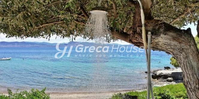 Παραθαλάσσια Πολυτελής Βίλα 190 τ.μ. με Άμεση Πρόσβαση στη Θάλασσα στο Λουτράκι - Φωτογραφία 11