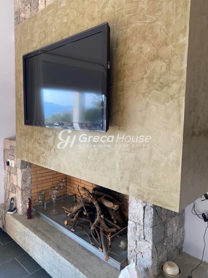 Πολυτελής Τριώροφη Βίλα με Θέα Θάλασσα και Πισίνα στον Θεολόγο Μαλεσίνας - Φωτογραφία 3