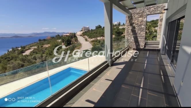 Πολυτελής Τριώροφη Βίλα με Θέα Θάλασσα και Πισίνα στον Θεολόγο Μαλεσίνας - Φωτογραφία 19