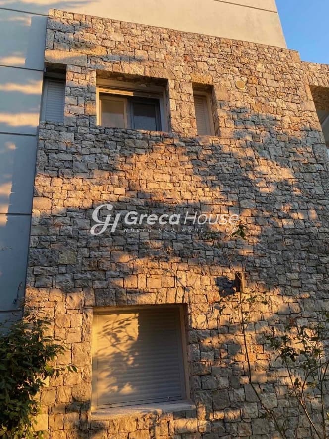 Πολυτελής Τριώροφη Βίλα με Θέα Θάλασσα και Πισίνα στον Θεολόγο Μαλεσίνας - Φωτογραφία 25