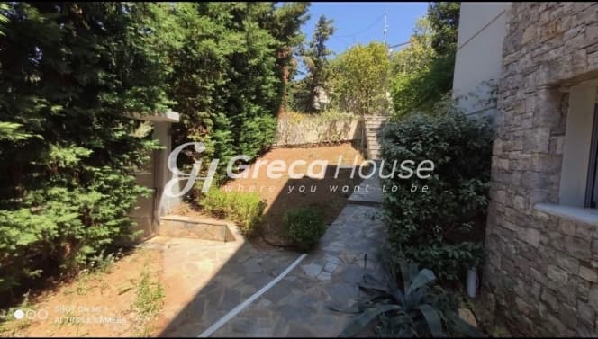 Πολυτελής Τριώροφη Βίλα με Θέα Θάλασσα και Πισίνα στον Θεολόγο Μαλεσίνας - Φωτογραφία 16