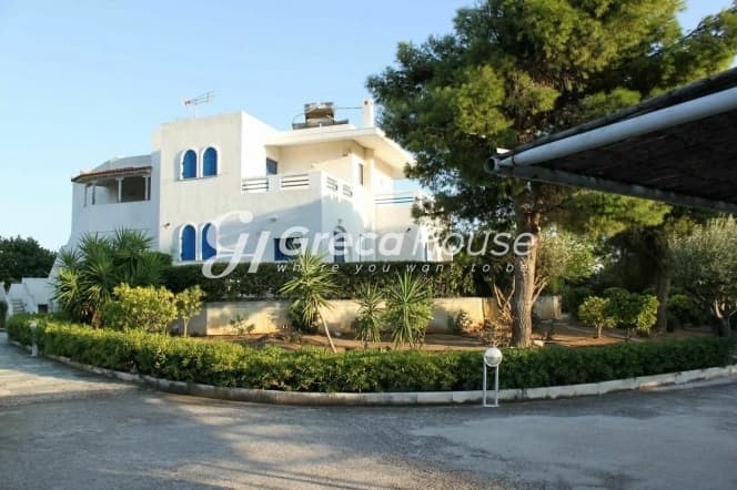 בניין מגורים על חוף הים עם 4 דירות למכירה בלגראנה, אטיקה. - תמונה 10