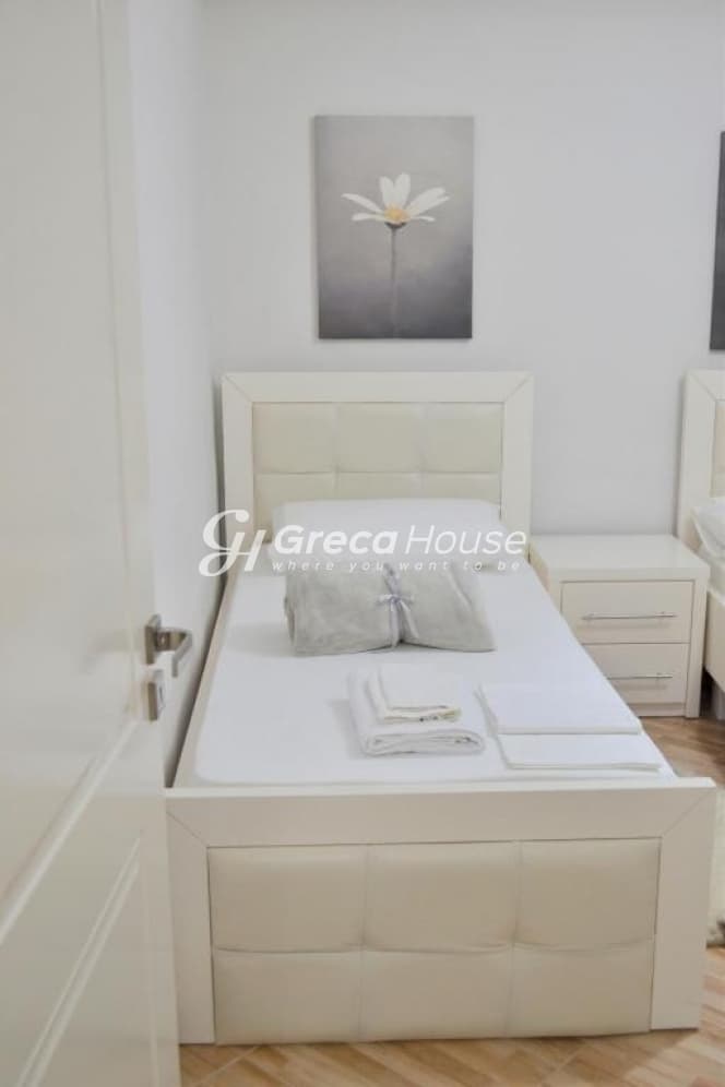 Πωλείται Ξενοδοχείο 520τ.μ. στο Λουτράκι – Παραθαλάσσιο, Ανακαινισμένο, Υψηλής Απόδοσης - Φωτογραφία 15