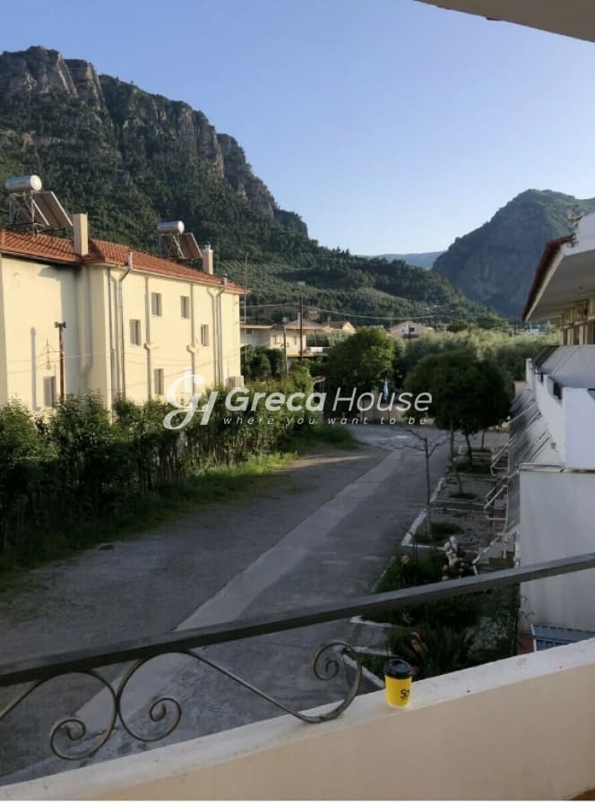 Prime 11-Studio Investment Property just 100m from the Sea in Diakopto, Achaea - Photo 5