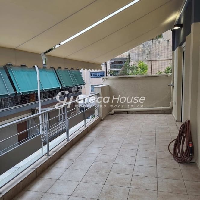 דירת יוקרה משופצת במרכז פגראטי, אתונה - תמונה 2
