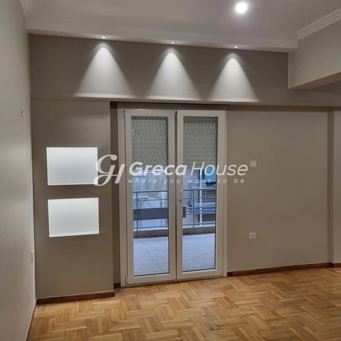 דירת יוקרה משופצת במרכז פגראטי, אתונה - תמונה 25