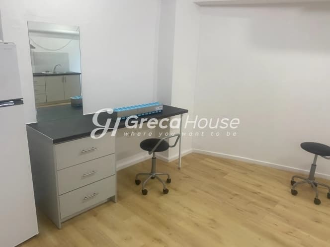 82m² Renovated Commercial Office in Athens Tower, Ampelokipi - Photo 5
