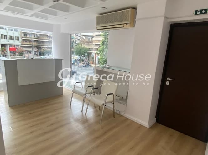 82m² Renovated Commercial Office in Athens Tower, Ampelokipi - Photo 2