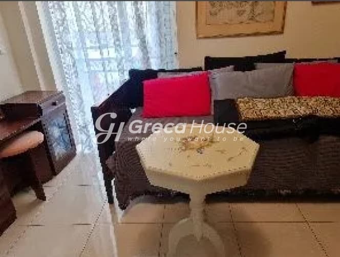 Elegant 3-Bedroom Apartment with Square Views in Vibrant Kypseli, Athens - Photo 21