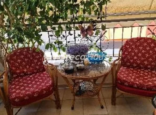 Elegant 3-Bedroom Apartment with Square Views in Vibrant Kypseli, Athens - Photo 2