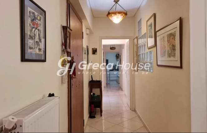 Elegant 3-Bedroom Apartment with Square Views in Vibrant Kypseli, Athens - Photo 22