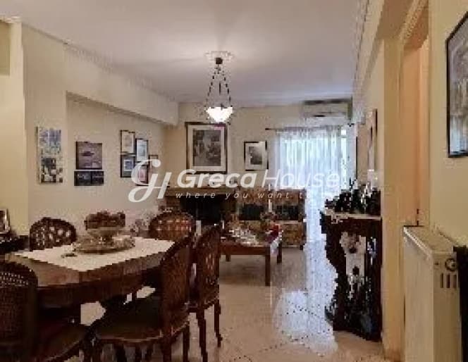 Elegant 3-Bedroom Apartment with Square Views in Vibrant Kypseli, Athens - Photo 20