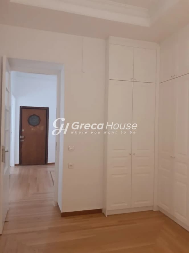 Exquisite 115m² Renovated Apartment for Sale in Kolonaki, Athens - Photo 10
