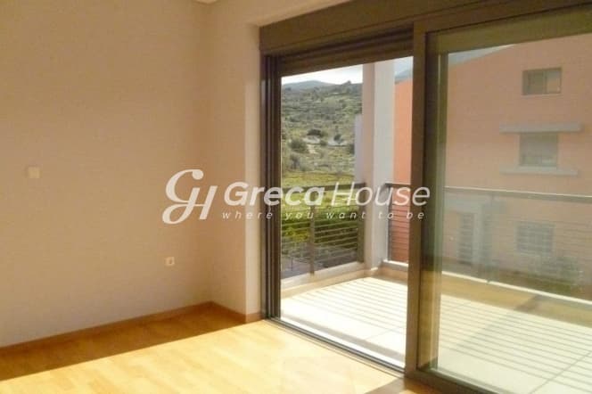 Luxurious 5-Bedroom Townhouse in Kalyvia Thorikou, Attica - Photo 19