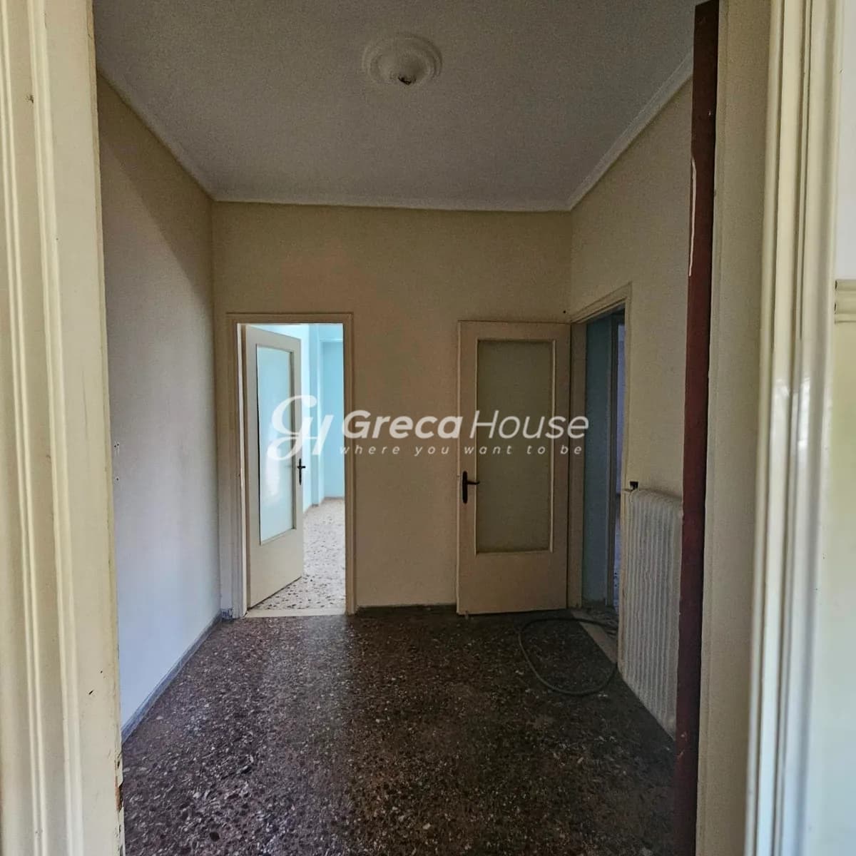 Prime 5-Level Investment Building in Loutraki, Steps from the Sea - Photo 6