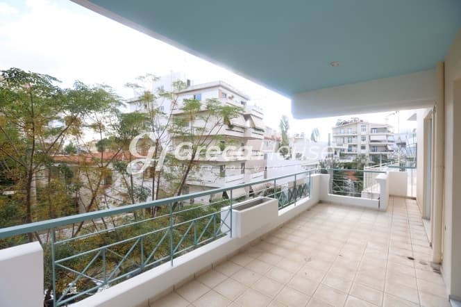 Exceptional Renovated Floor Apartment for Sale in Marousi, Athens - Photo 1