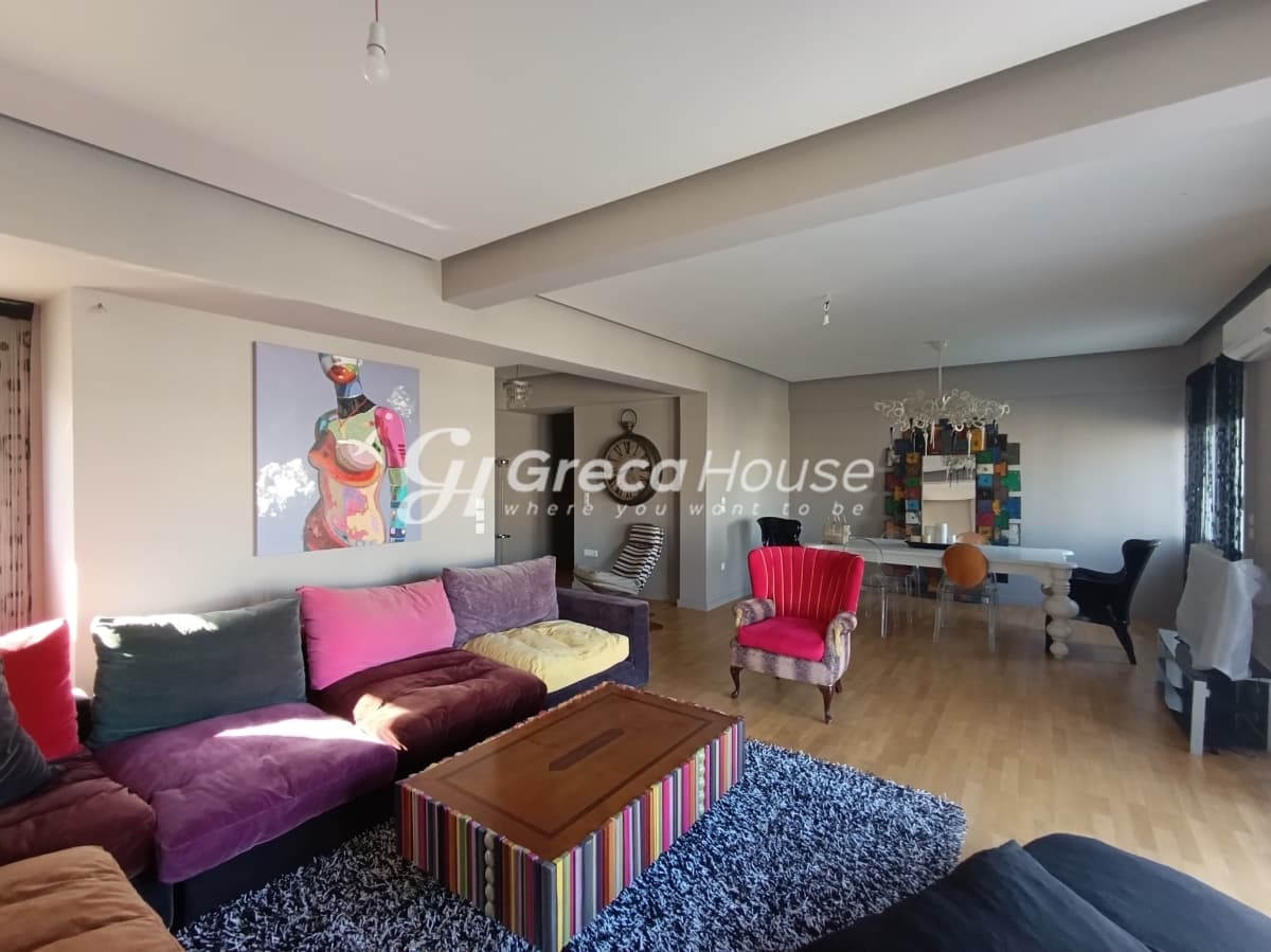 Renovated 112 sqm Penthouse with Jacuzzi & Lycabettus Views - Ilisia, Athens - Photo 1