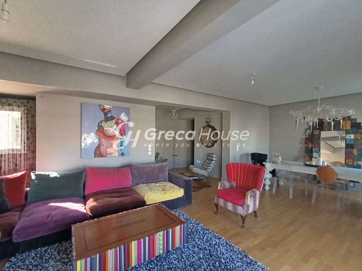 Renovated 112 sqm Penthouse with Jacuzzi & Lycabettus Views - Ilisia, Athens - Photo 8