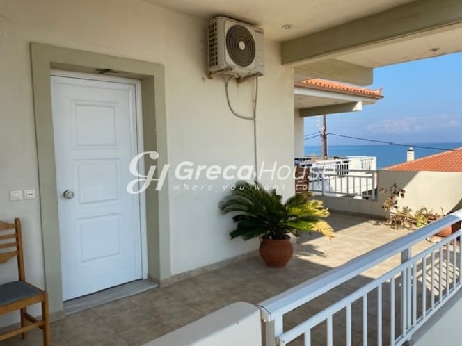 Πολυτελές Παραθαλάσσιο Κτίριο 10 Διαμερισμάτων στον Άσσο Κορινθίας – Επένδυση με Άμεση Απόδοση - Φωτογραφία 12